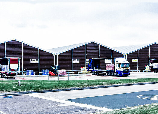 temporary warehouses in multi-bay version